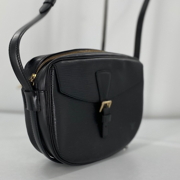 ❤️✨BEAUTIFUL✨❤️ CROSSBODY - Picture 8 of 14